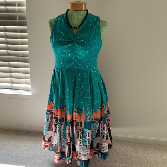Retro Inspired NYC Print Dress - Picture 1 of 2